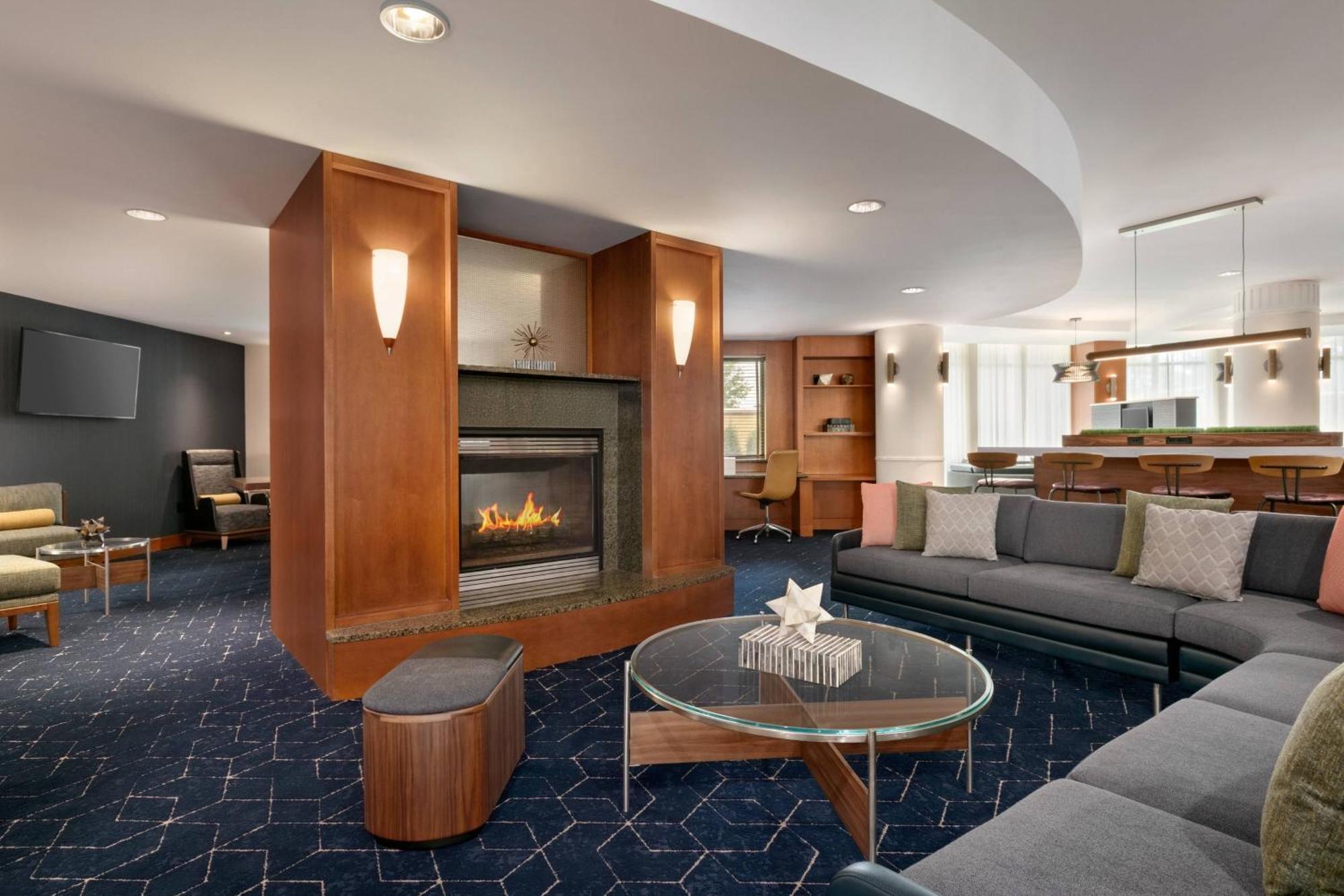 Готель Courtyard Lancaster Fertility Екстер'єр фото