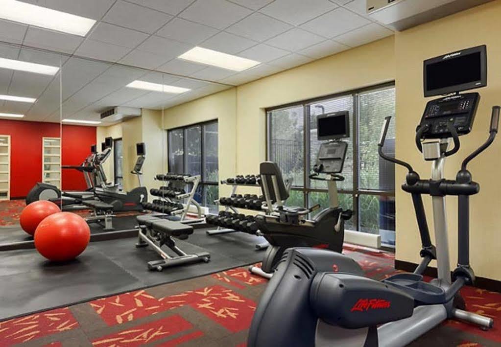 Готель Courtyard Lancaster Fertility Екстер'єр фото